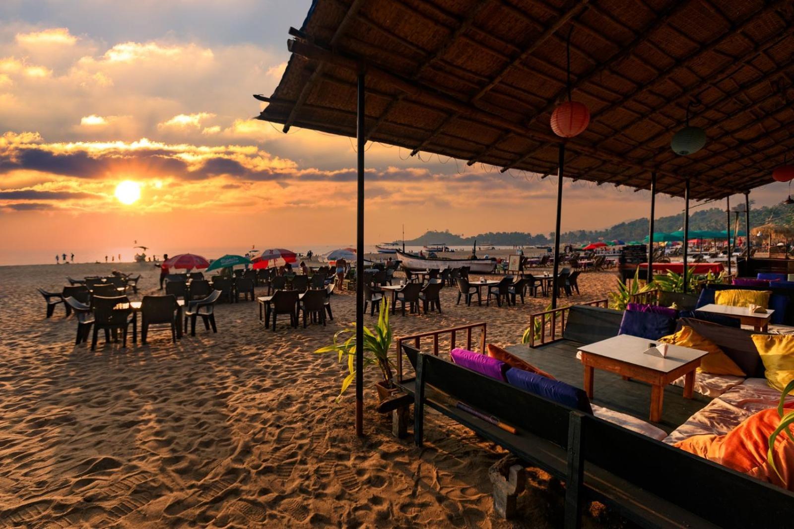 普特南奥姆珊迪豪华帐篷 Patnem Beach 外观 照片