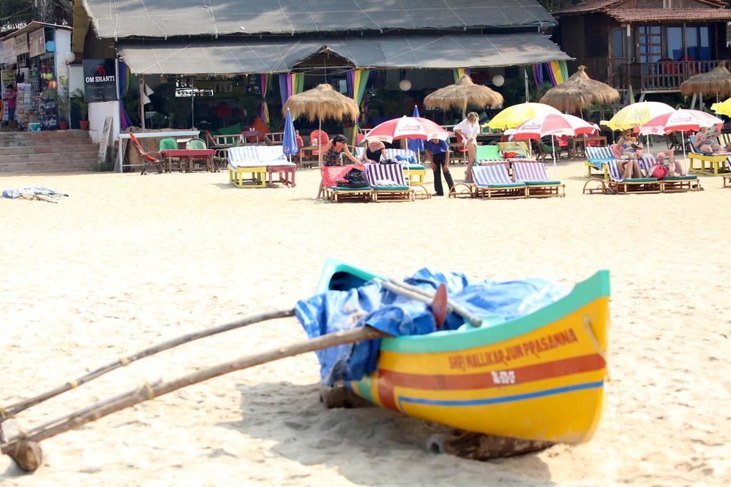 普特南奥姆珊迪豪华帐篷 Patnem Beach 外观 照片