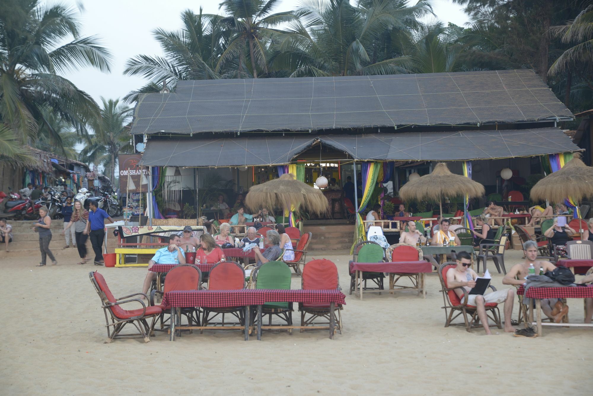 普特南奥姆珊迪豪华帐篷 Patnem Beach 外观 照片